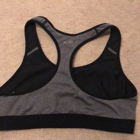 Champion Sports Bra - Picture 2 of 4